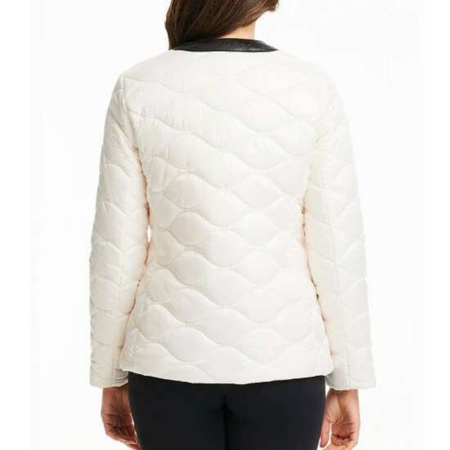 Women'S Clothing * | Best Sale Kate Spade New York Horizontal Onion Quilted Crew Neck Long Sleeve Pearl Button Puffer Jacket Cream